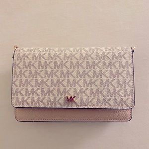 Michael Kors Crossbody Bag